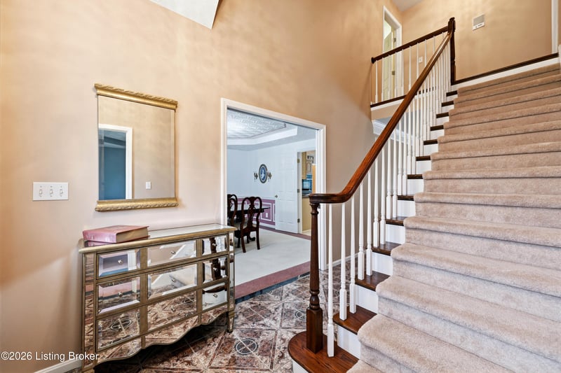 287 Woods Bend Dr, Brooks, KY 40109