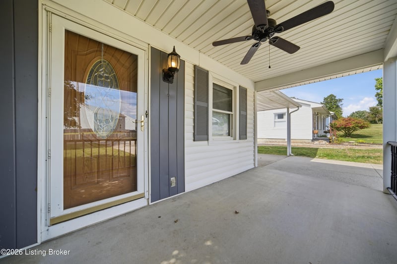 289 Ardmore Ln, Shelbyville, KY 40065
