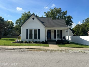 29 E Church St, New Castle, KY 40050