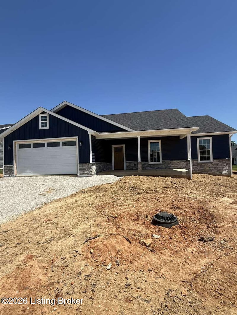 29 Robert Allen Ln, Brandenburg, KY 40108