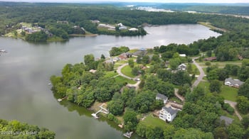 29 Wingate Rd, Brandenburg, KY 40108
