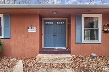 290 Big Cedar Creek Trl, Shepherdsville, KY 40165