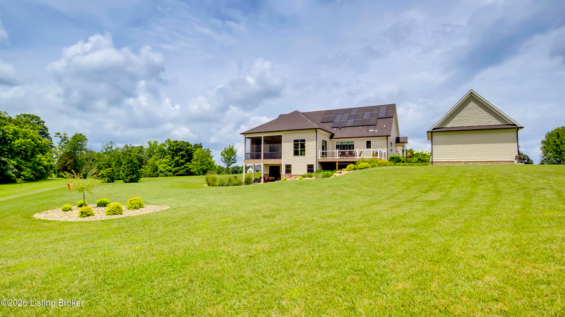 290 Lansdowne Cresent, Louisville, KY 40245
