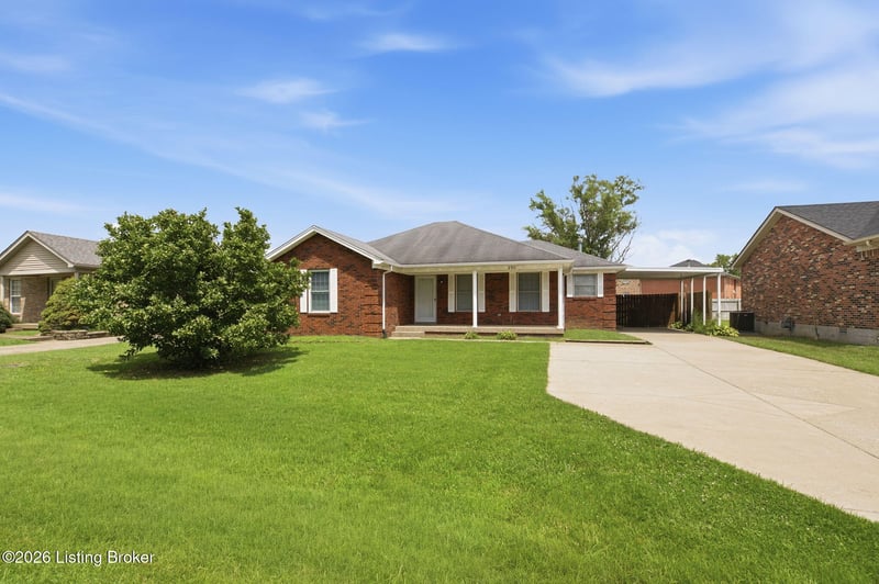 290 Tara Cir, Shepherdsville, KY 40165