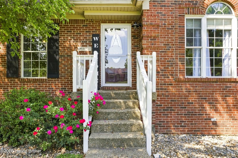 2900 Charleston Way, Shelbyville, KY 40065