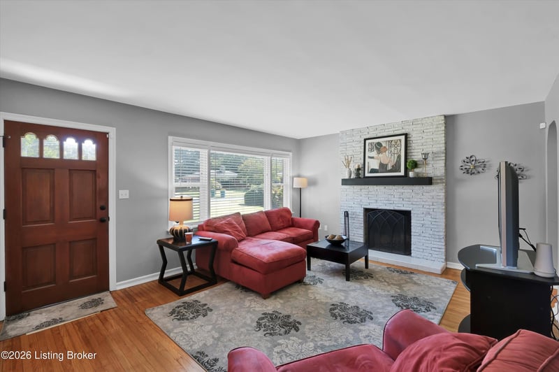 2902 Cambridge Rd, Louisville, KY 40220