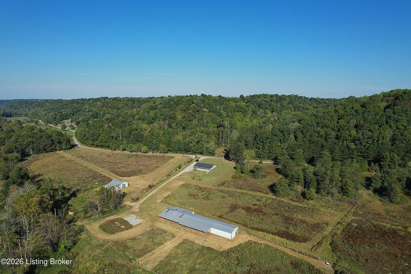 2902 Woods Creek Rd, Liberty, KY 42539