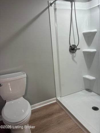 2904 Petty Jay Rd, Louisville, KY 40220