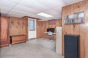 2904 Wurtele Ave, Louisville, KY 40216
