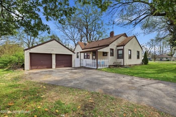 2907 Ralph Ave, Louisville, KY 40216