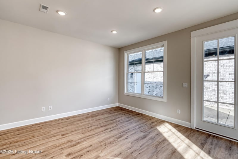 2908 Megan Thompson Way, Louisville, KY 40220