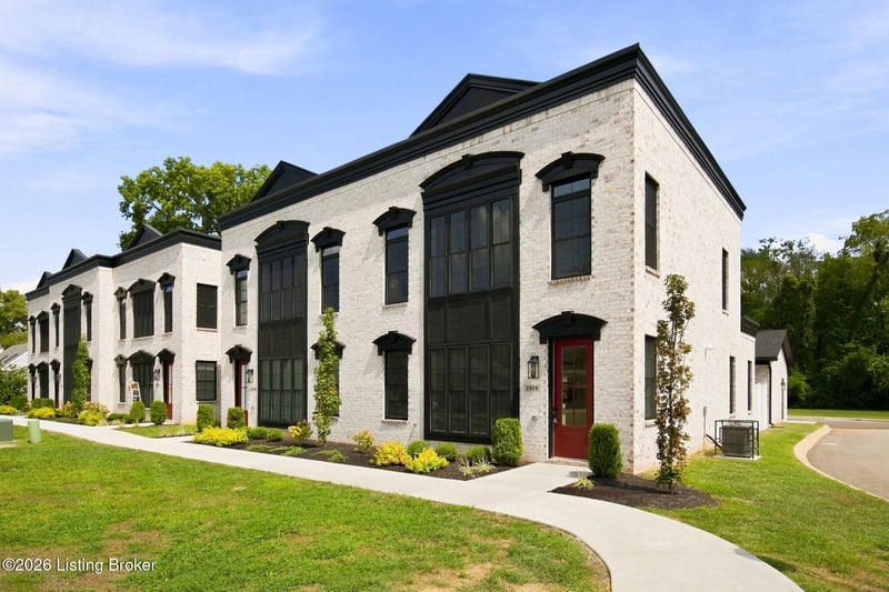 2908 Megan Thompson Way, Louisville, KY 40220
