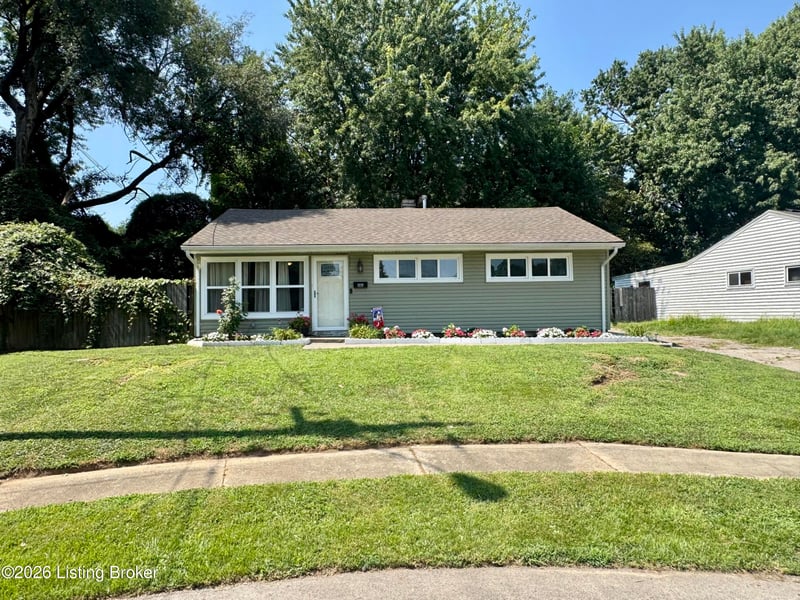 2910 Garey Ln, Louisville, KY 40216