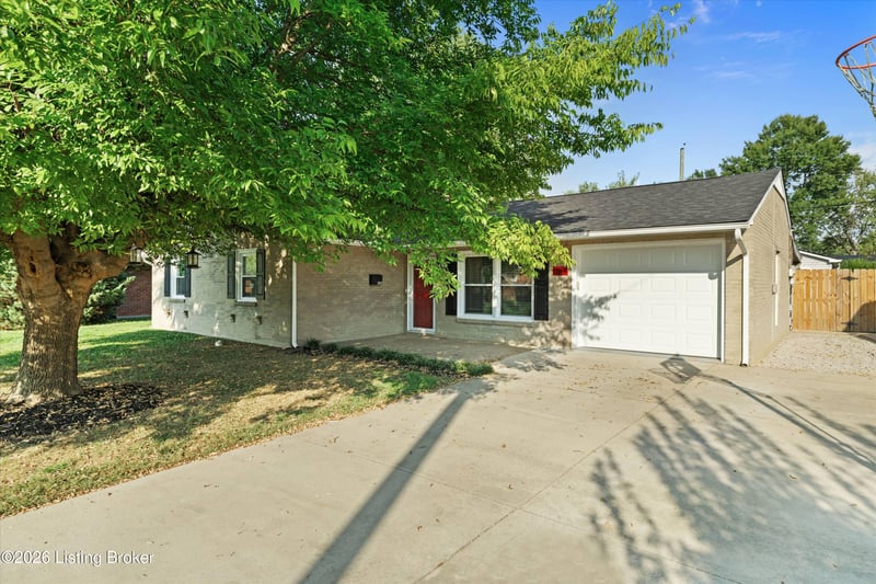 2911 Chippewa Dr, Owensboro, KY 42301