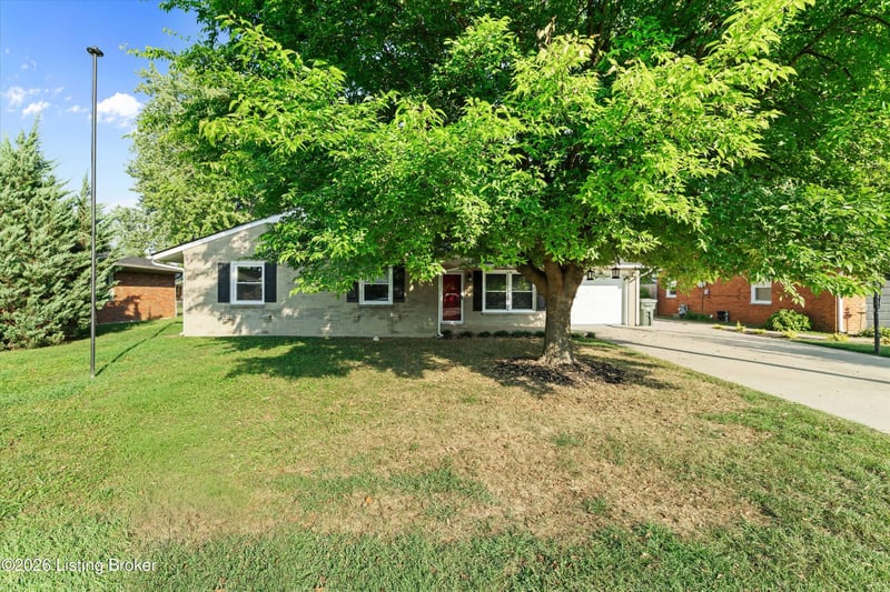2911 Chippewa Dr, Owensboro, KY 42301