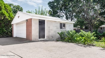 2928 Klondike Ln, Louisville, KY 40218