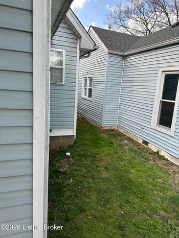 2928 S 5th St, Louisville, KY 40208