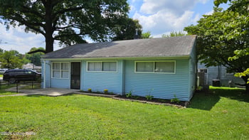 2935 Garey Ln, Louisville, KY 40216