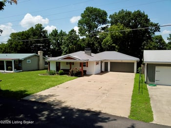 2968 Cannons Point Ln, Mcdaniels, KY 40152