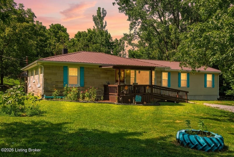 2983 Falls Of Rough Rd, Caneyville, KY 42721