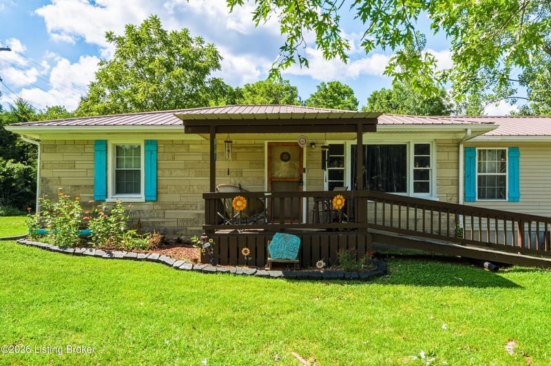 2983 Falls Of Rough Rd, Caneyville, KY 42721
