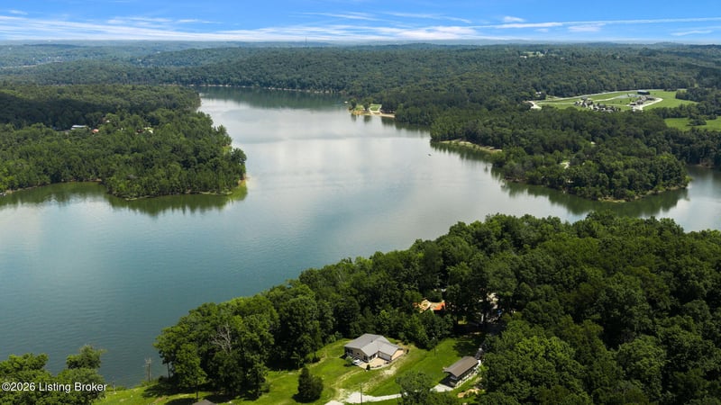 299 Jaggers Rd, Mammoth Cave, KY 42259