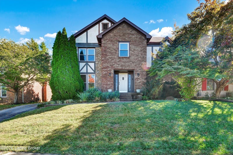 3 Autumn Hill Ct, Prospect, KY 40059