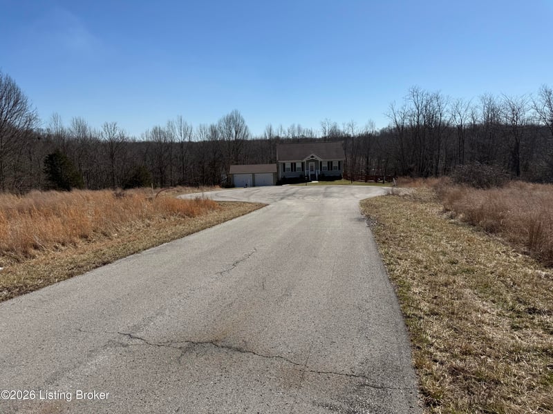 3 Landings Ct, Willisburg, KY 40078