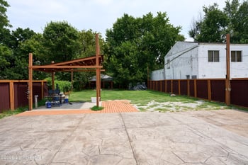 3003 Dixie Hwy, Louisville, KY 40216