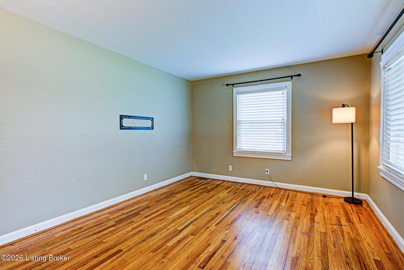 3008 Louisa Ave, Louisville, KY 40217