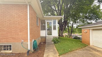 3009 Ashview Ter, Louisville, KY 40217