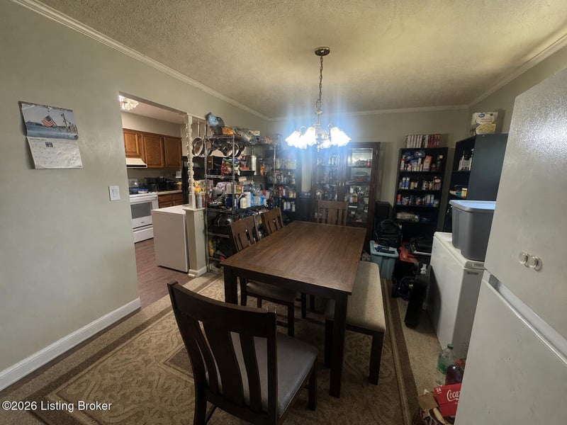 3009 Brookway Ct, Louisville, KY 40214