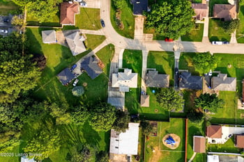 3009 Teakwood Cir, Louisville, KY 40216