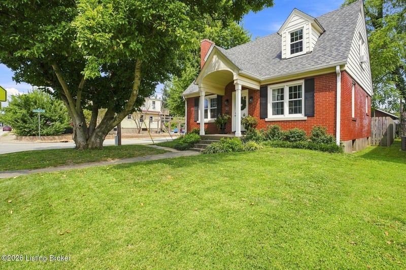 301 Cannons Ln, Louisville, KY 40206