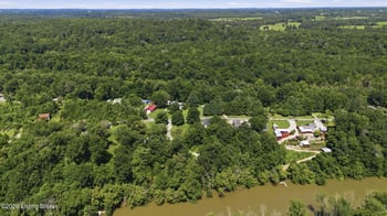 3013 Centerview Rough River Ln, Hudson, KY 40145