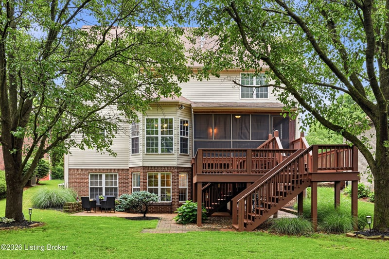 3014 Lake Vista Dr, Louisville, KY 40241