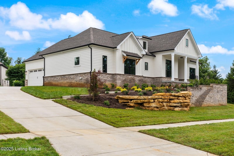 3015 Heather Green Blvd, La Grange, KY 40031