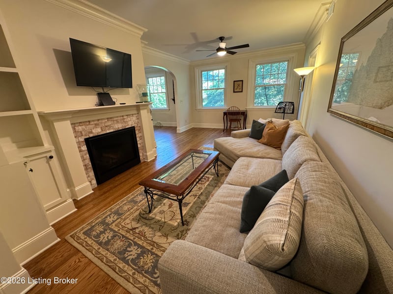 3017 Brownsboro Rd #APT 4, Louisville, KY 40206