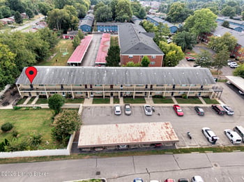 302 Casa Bella Ct, Louisville, KY 40220