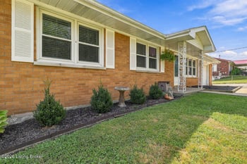 302 Cheryl Ave, Vine Grove, KY 40175