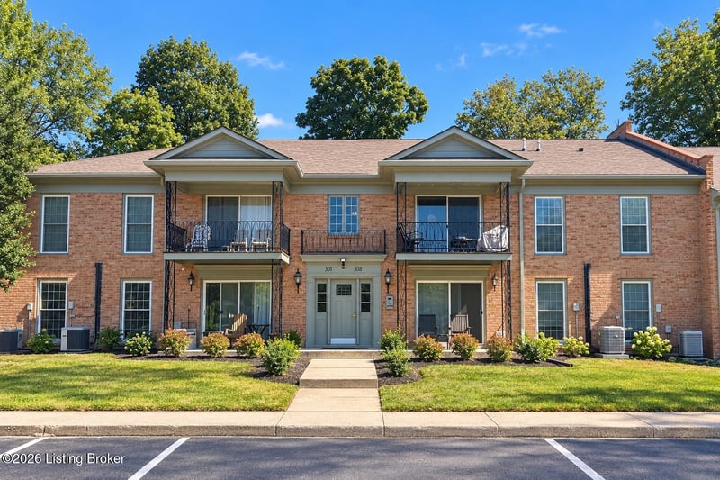 302 Highwood Dr, Louisville, KY 40206