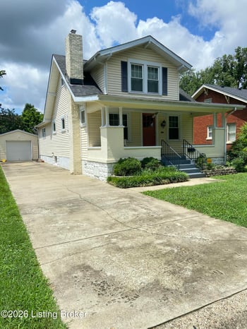 302 Iola Rd, Louisville, KY 40207