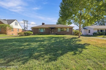 3023 Wellbrooke Rd, Louisville, KY 40205