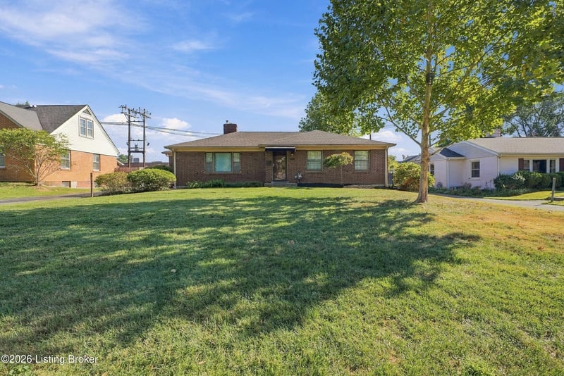 3023 Wellbrooke Rd, Louisville, KY 40205