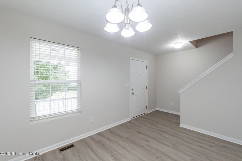 3024 Mary Crest Dr, Shelbyville, KY 40065