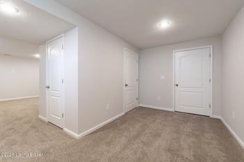3024 Mary Crest Dr, Shelbyville, KY 40065