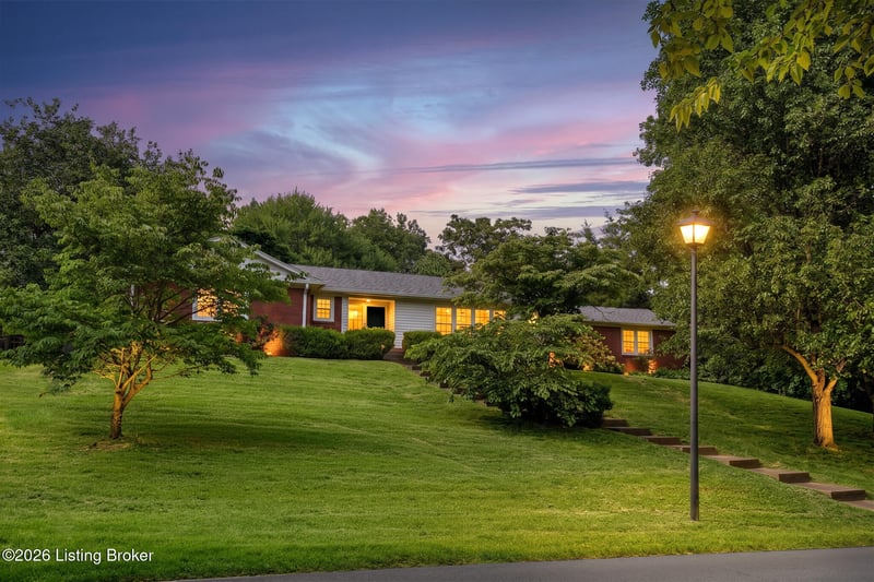 3027 Beals Branch Dr, Louisville, KY 40206