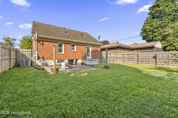 3027 Nadina Dr, Louisville, KY 40220