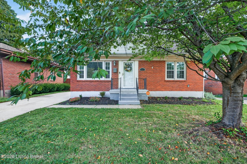 3027 Nadina Dr, Louisville, KY 40220