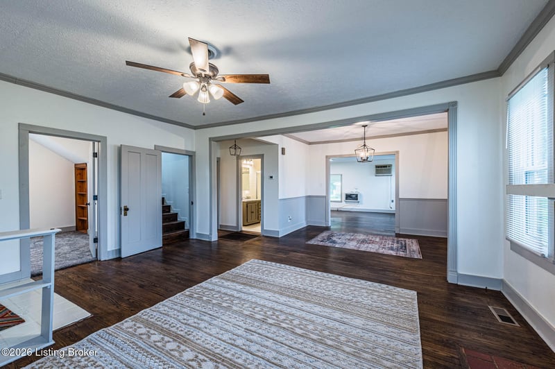 303 E 4th St, Smiths Grove, KY 42171